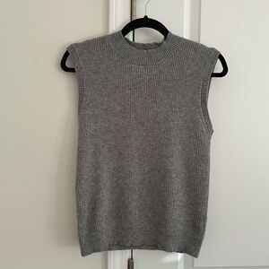 Gray Mock-Neck Sleeveless Knit Top
